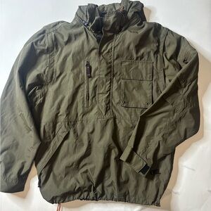 Eddie Bauer Men's Army Green Field Jacket